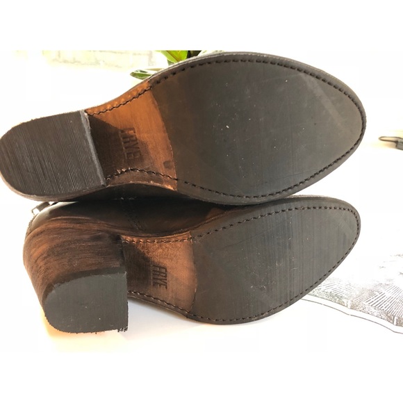 🌅NWOT Frye LESLIE ARTISAN SHORT BOOTIE - Picture 7 of 7
